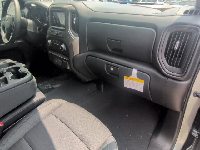 New 2026 Chevrolet Silverado 1500 Custom AWD/4WD image 35