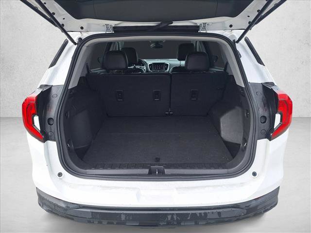 Used 2021 GMC Terrain SLE image 17