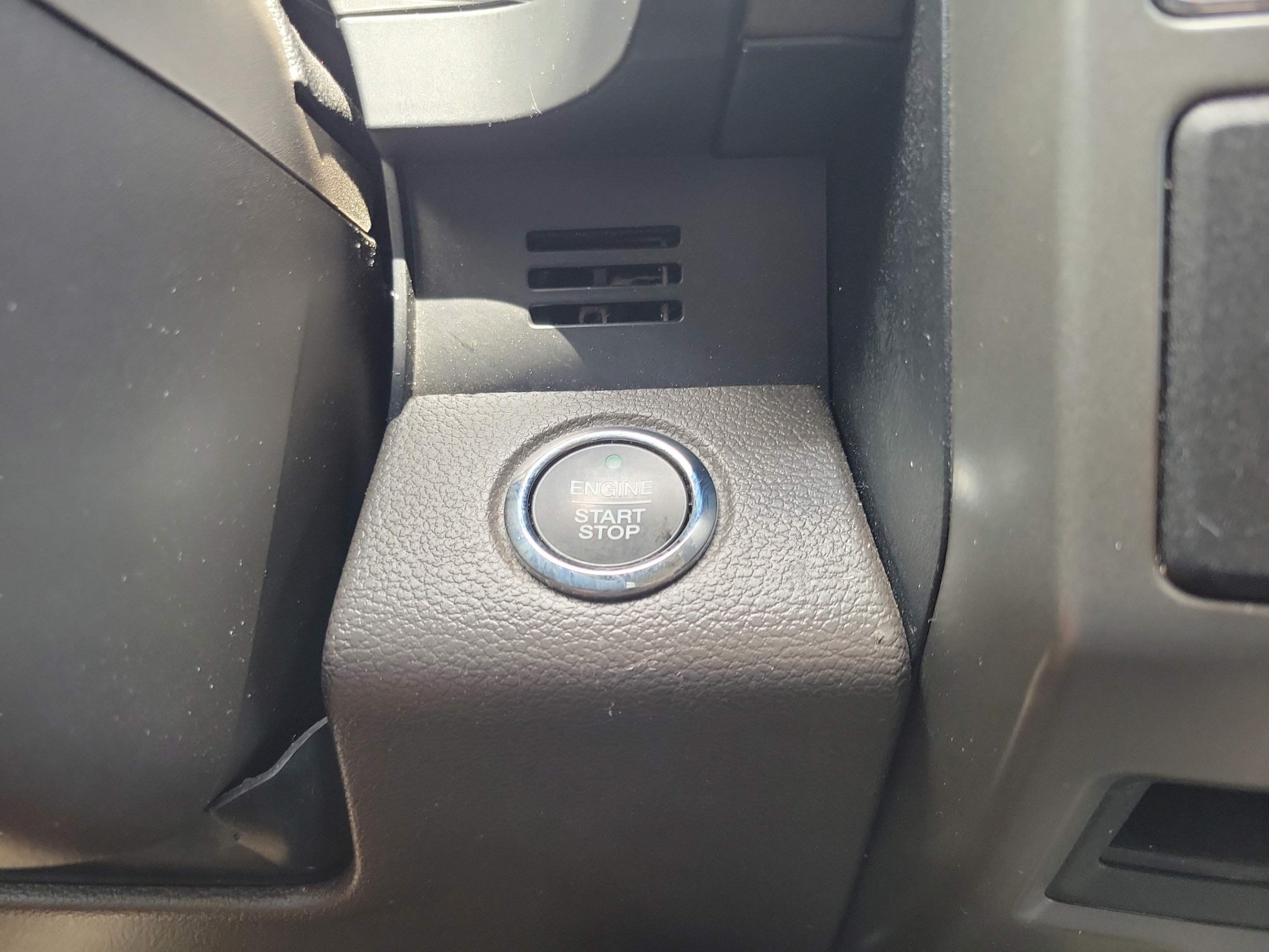 Certified 2020 Ford Expedition XLT w/ Equipment Group 202A RWD image 26