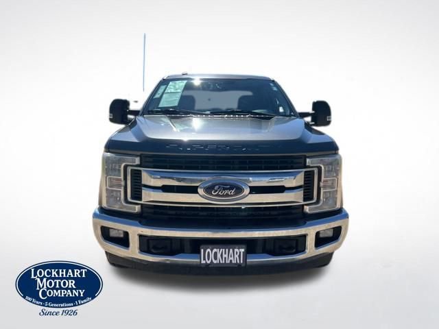 Used 2017 Ford F350 XLT image 2