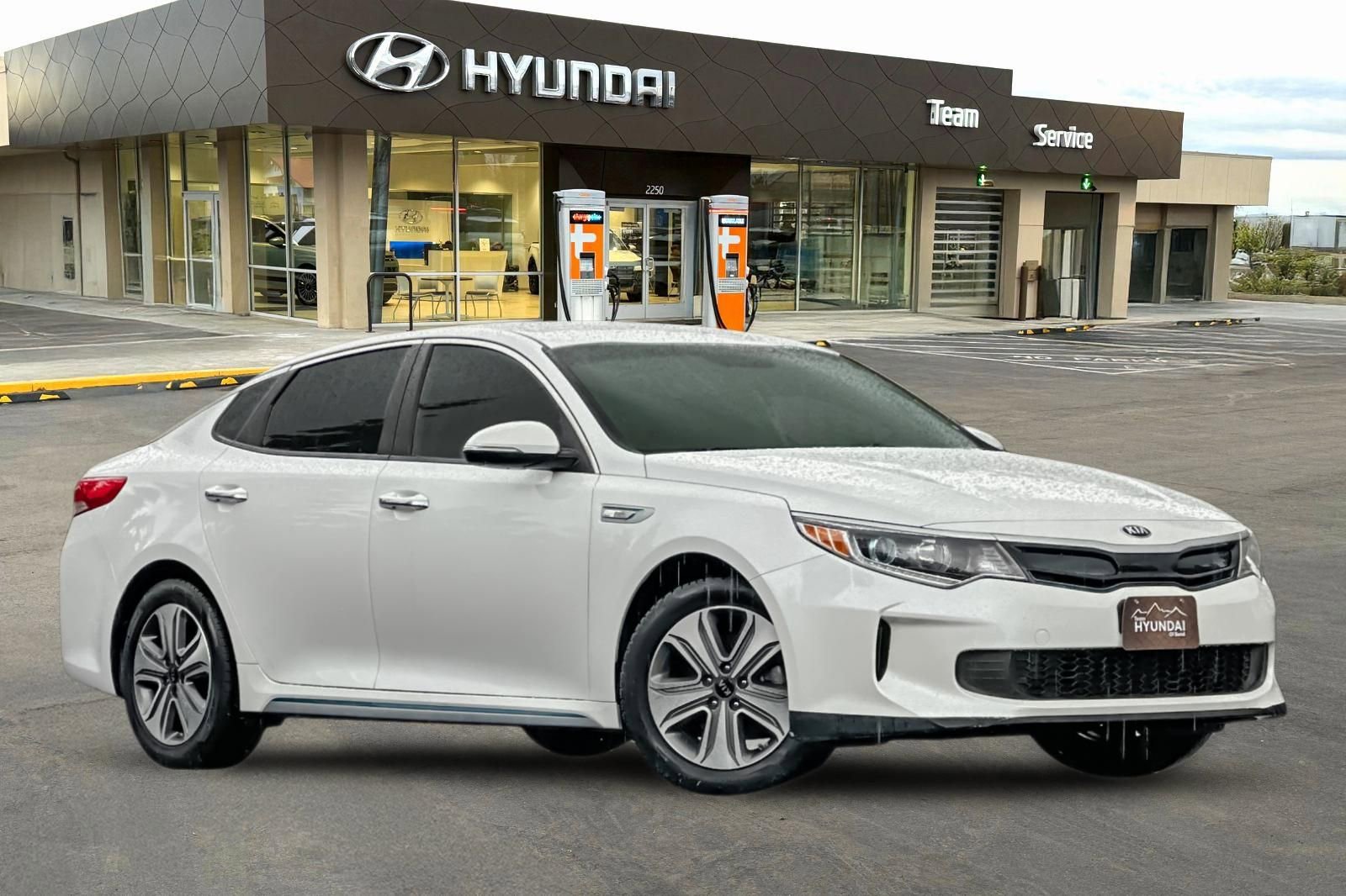 Used 2018 Kia Optima EX FWD image 2