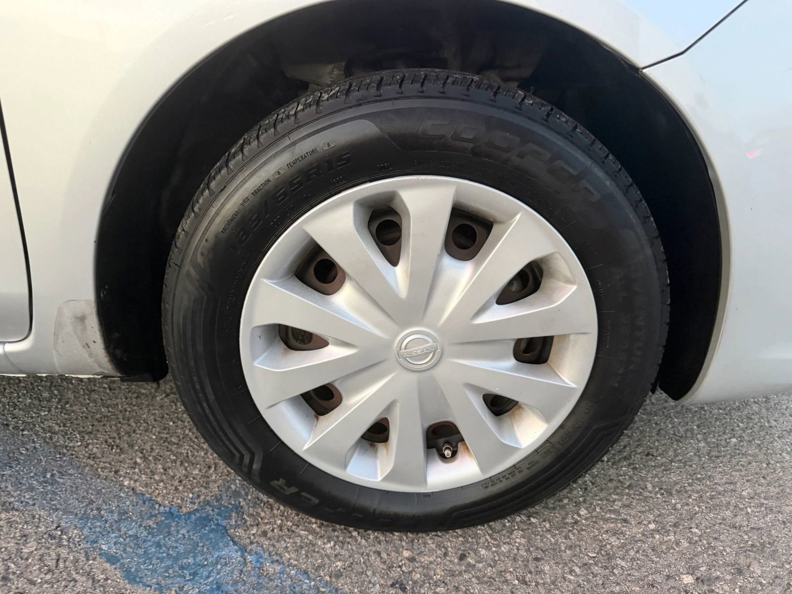 Used 2017 Nissan Versa S Plus image 10