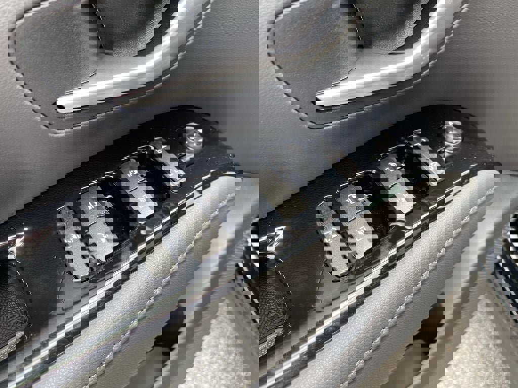 New 2024 Hyundai Santa Cruz Limited image 11