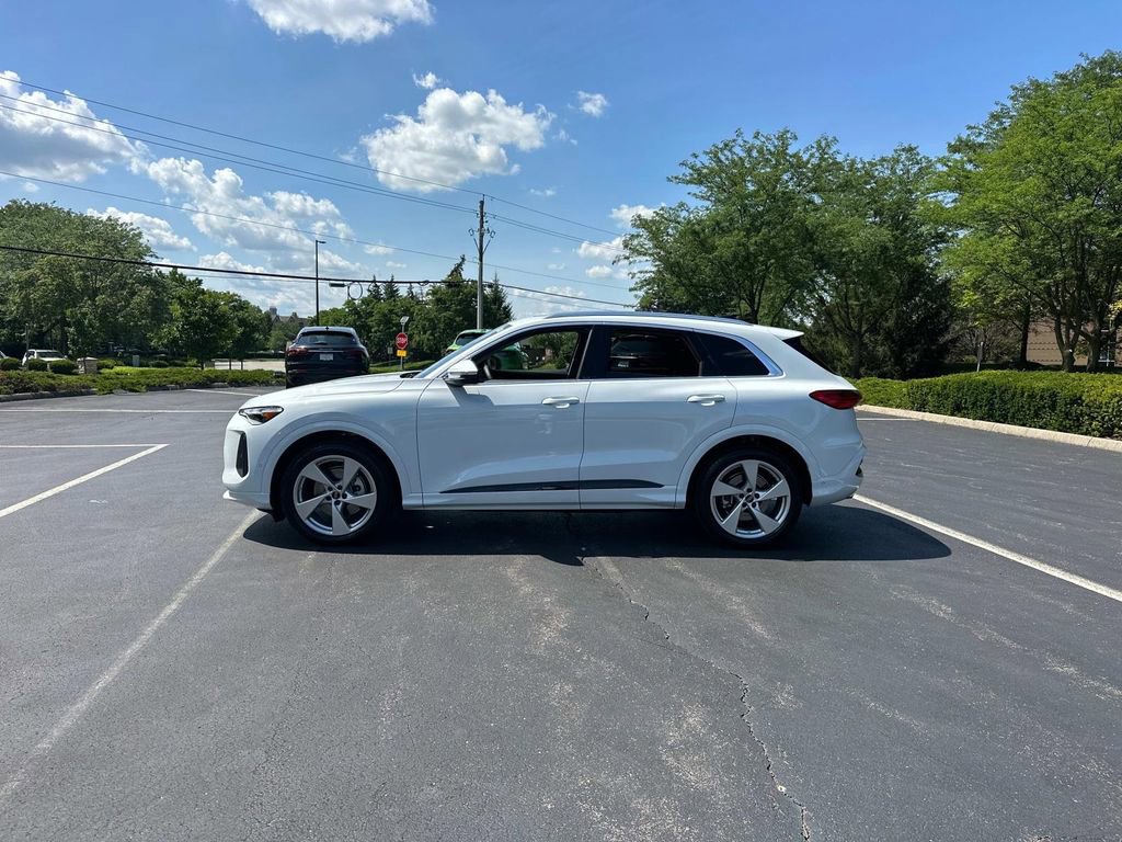 New 2025 Audi Q5 Prestige image 4