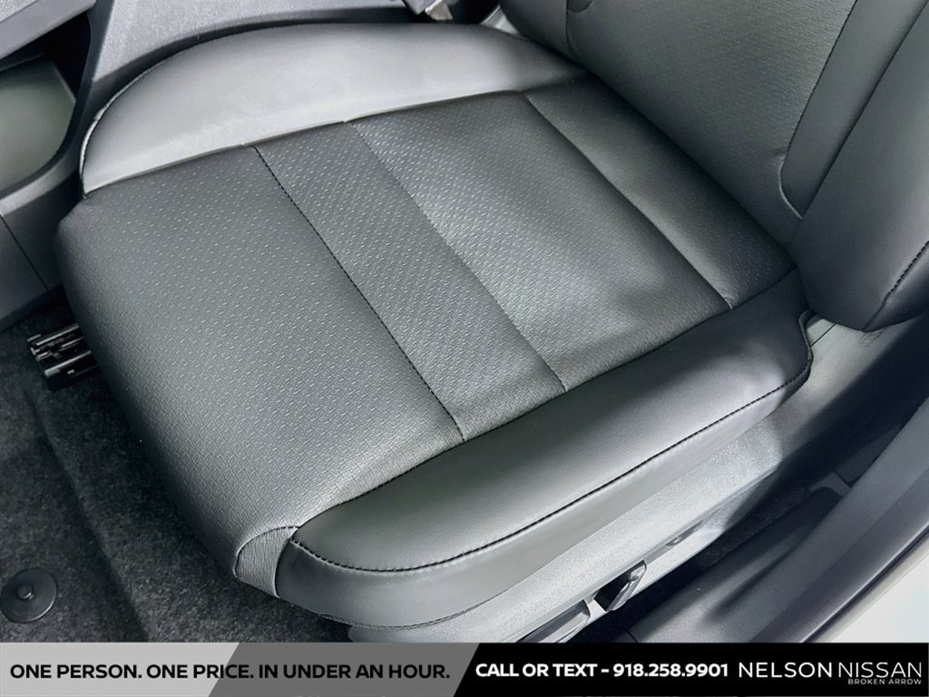 New 2026 Nissan Rogue Dark Armor FWD image 18