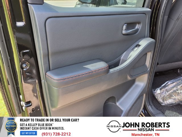 New 2026 Nissan Frontier PRO-4X w/ Tow Package AWD/4WD image 10