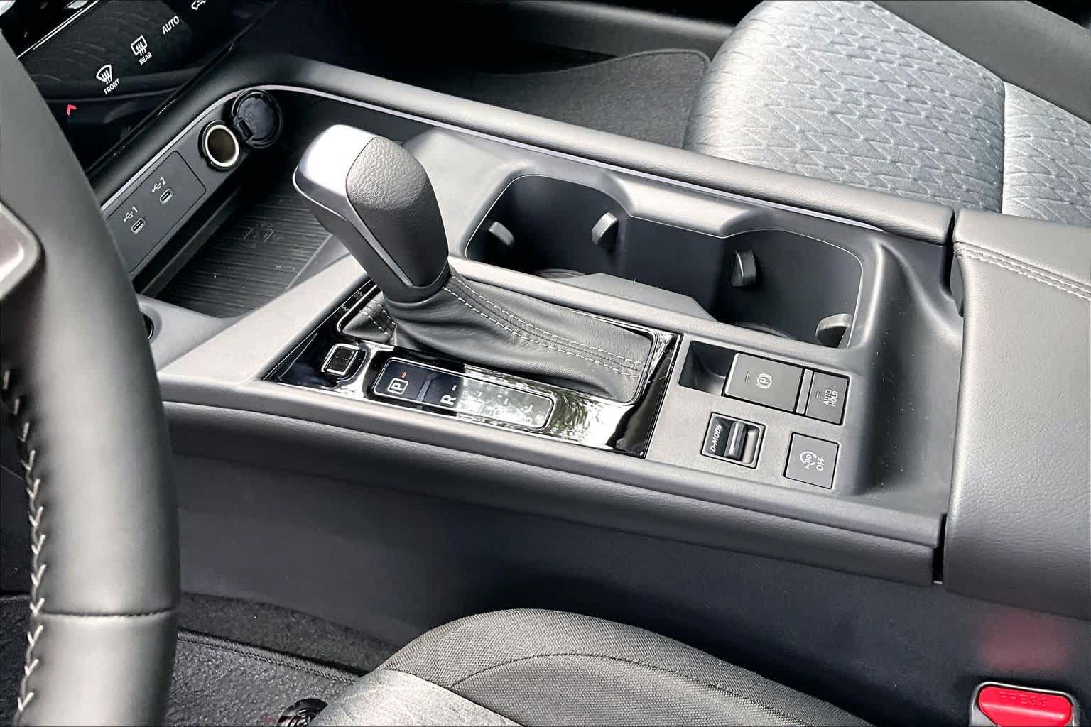 New 2026 Nissan Sentra SV w/ SV Convenience Package FWD image 7