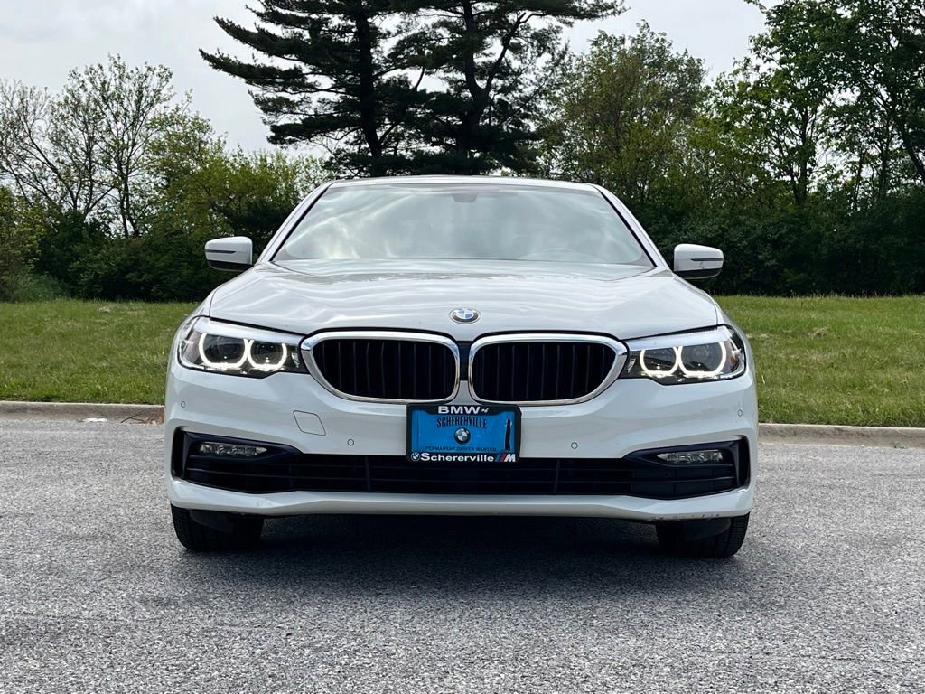 Used 2018 BMW 530i xDrive AWD/4WD image 2