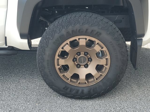 Used 2026 Toyota Tacoma 4x4 Double Cab Hybrid image 34