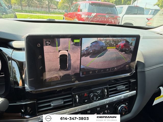 New 2026 Nissan Pathfinder Platinum AWD/4WD image 24