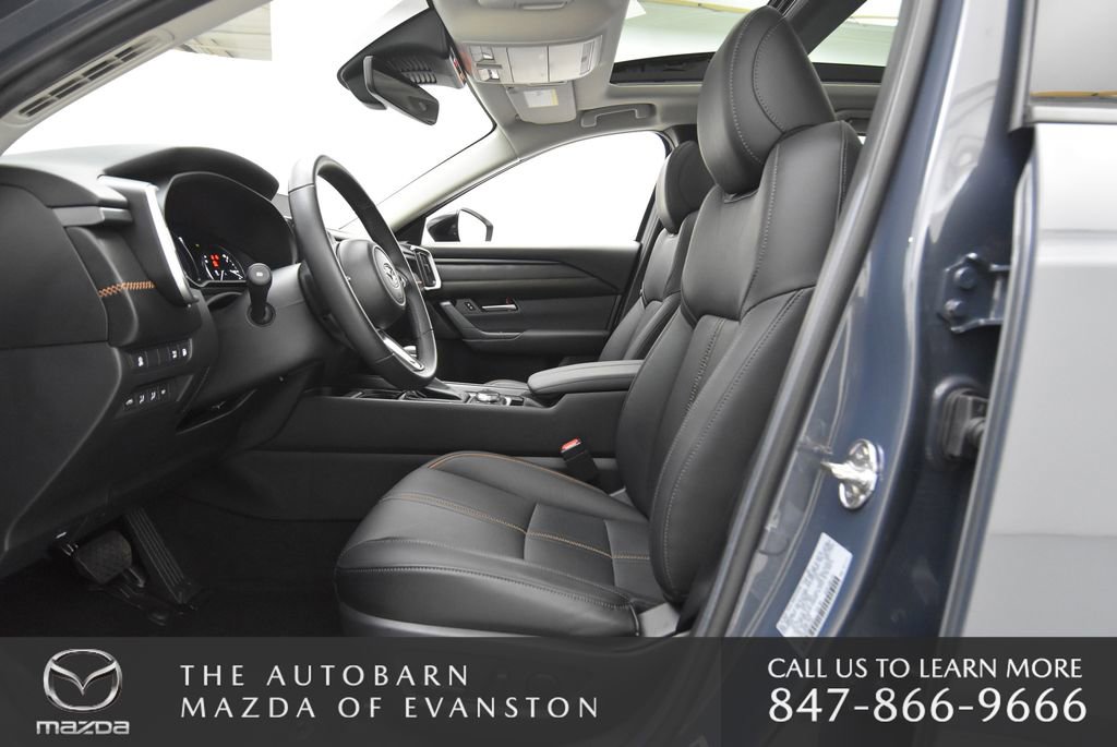 Certified 2025 MAZDA CX-50 AWD 2.5 Hybrid w/ Premium Pkg image 31