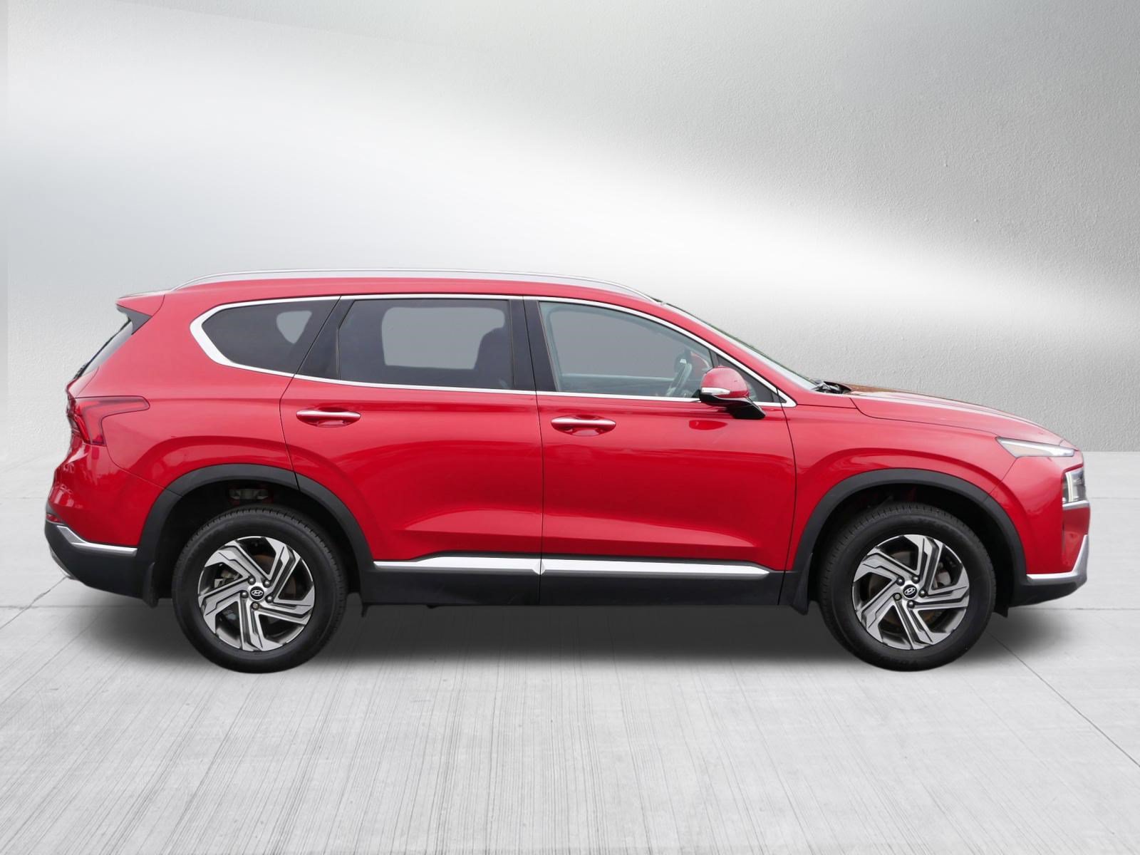 Used 2022 Hyundai Santa Fe SEL w/ Convenience + Premium Package AWD/4WD image 8