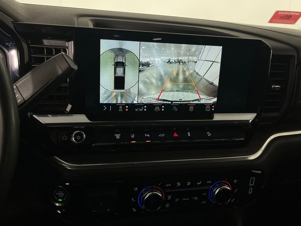 Used 2024 GMC Sierra 2500 SLT w/ SLT Premium Package image 16