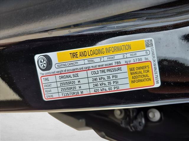 Used 2022 Chevrolet Traverse RS FWD image 14