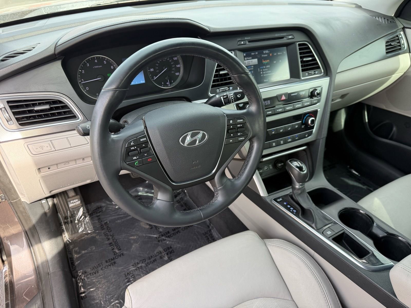 Used 2016 Hyundai Sonata Sport w/ Option Group 1V image 13