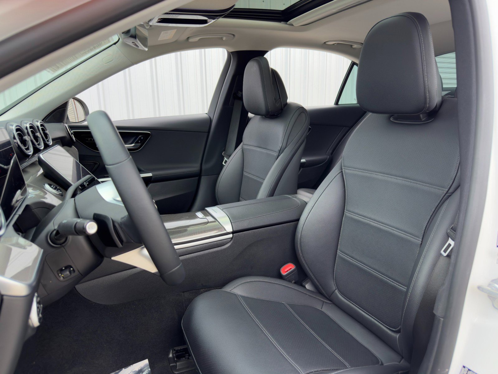 Used 2022 Mercedes-Benz C 300 Sedan image 39