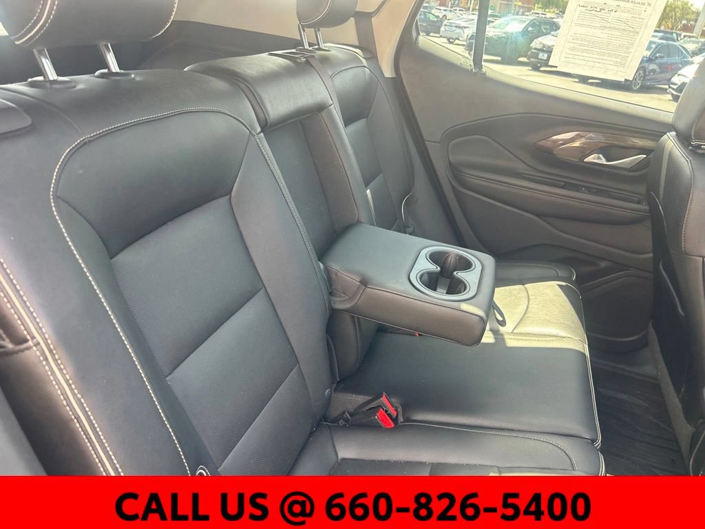 Used 2019 GMC Terrain Denali w/ Advanced Safety Package AWD/4WD image 8
