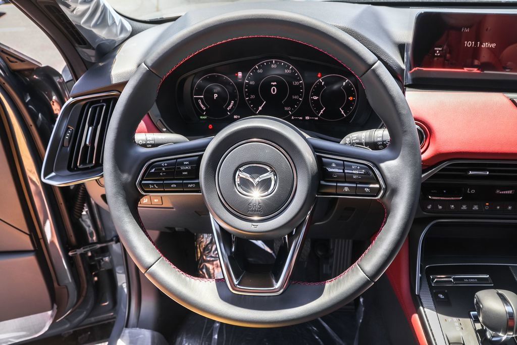 Used 2025 MAZDA CX-70 Plug-In Hybrid w/ Premium Plus image 18