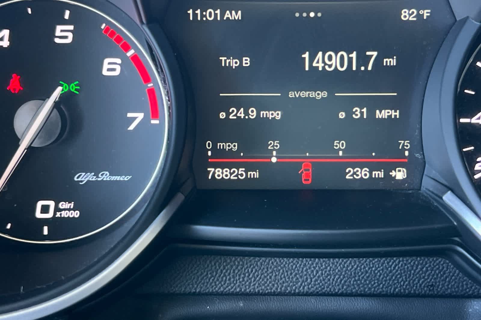 Used 2019 Alfa Romeo Stelvio w/ Nero Edizione RWD image 26