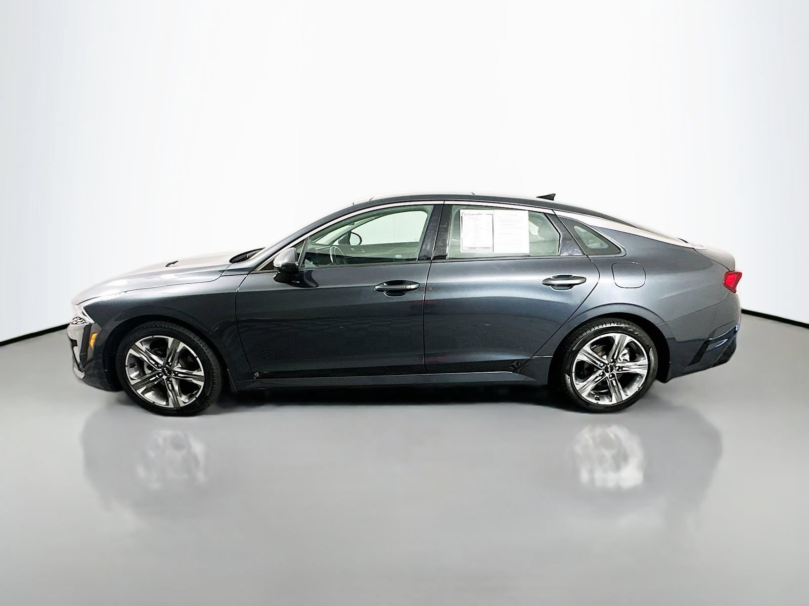Used 2023 Kia K5 EX FWD image 4