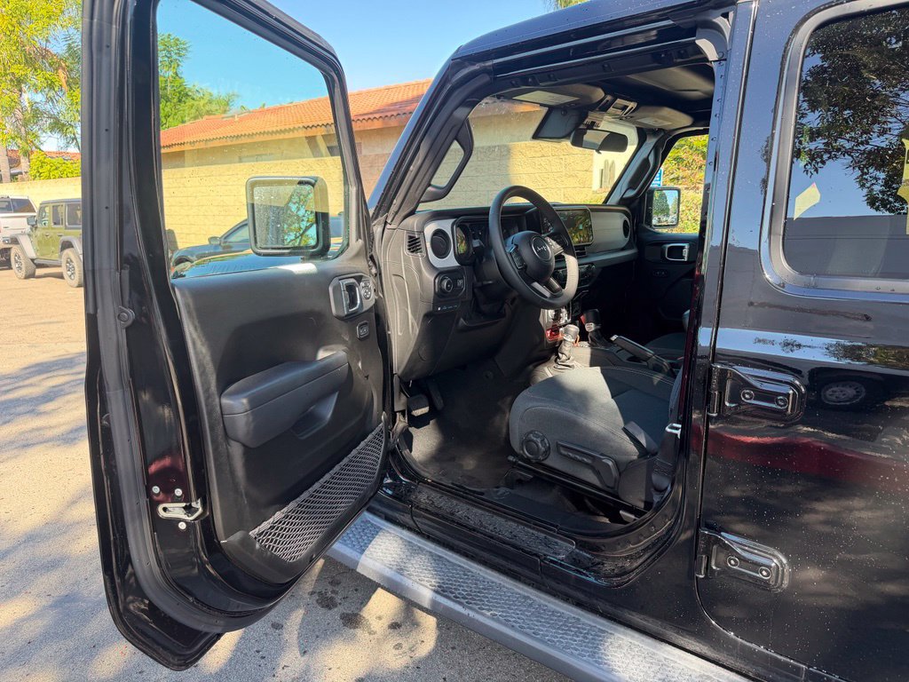 Certified 2025 Jeep Wrangler Unlimited Sport S 4xe AWD/4WD image 19