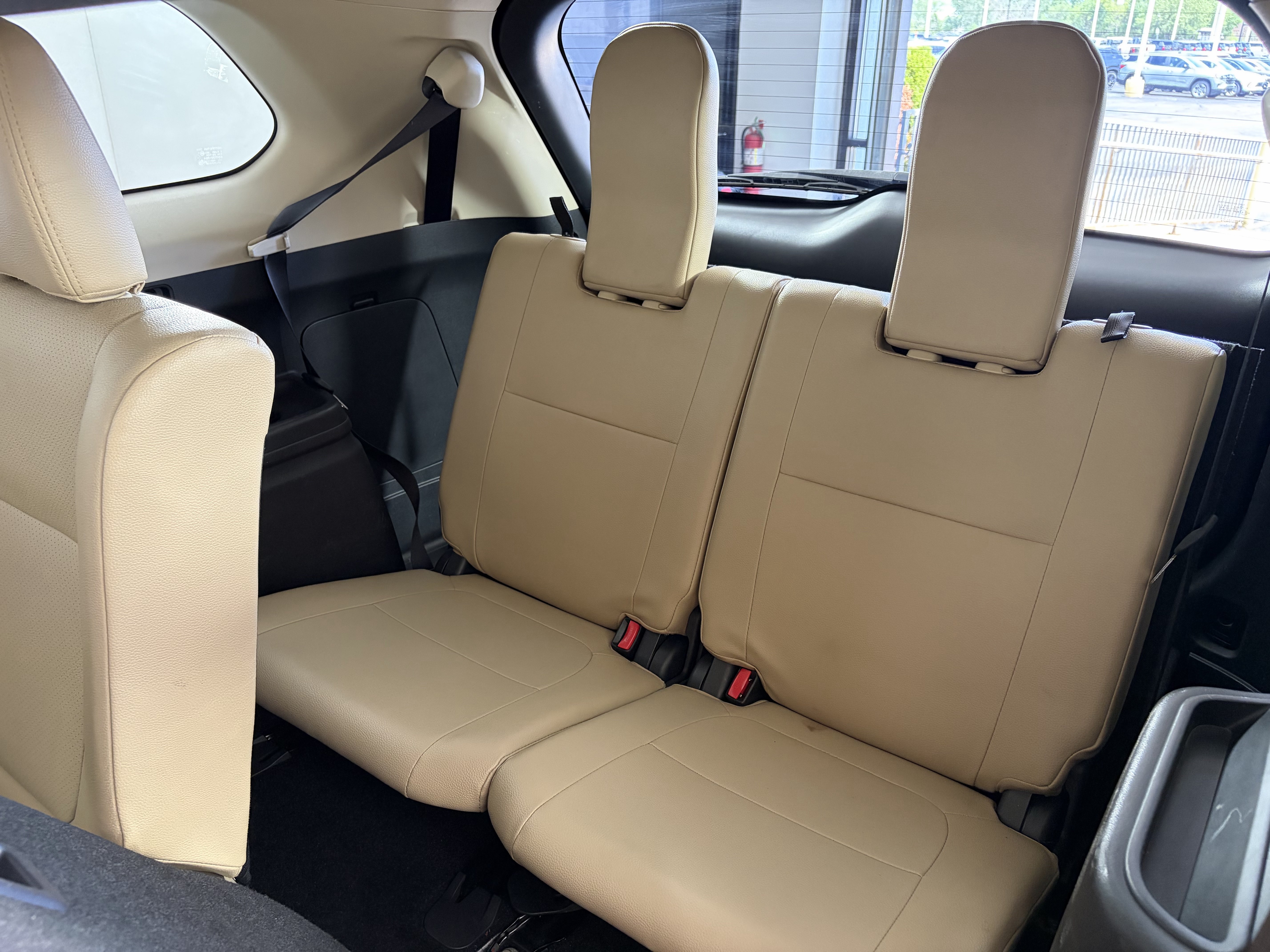 Used 2016 Mitsubishi Outlander SEL AWD/4WD image 8