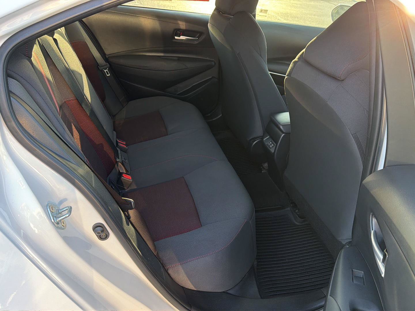 Used 2024 Toyota Corolla SE FWD image 12
