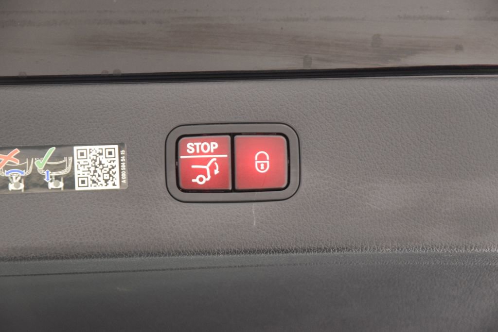 Certified 2023 Mercedes-Benz EQS 580 4MATIC Sedan image 30