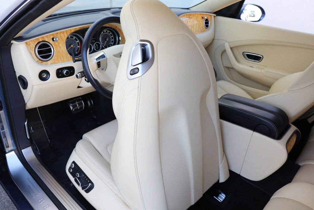 Used 2014 Bentley Continental GT AWD/4WD image 29