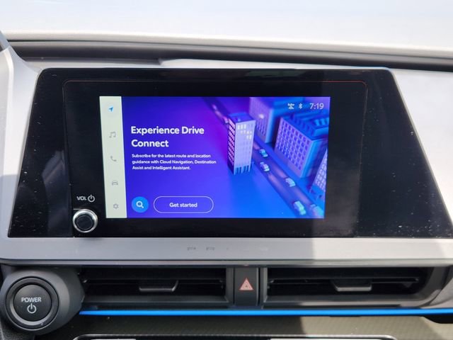 Used 2025 Toyota Prius FWD image 16