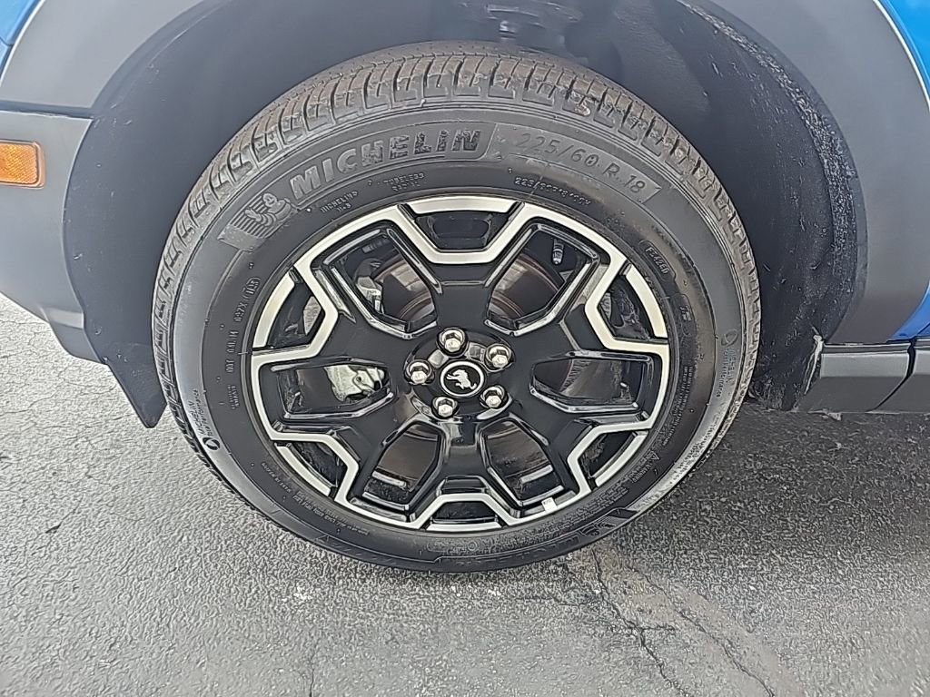 Used 2025 Ford Bronco Sport Outer Banks w/ Outer Banks Tech Package+ AWD/4WD image 8