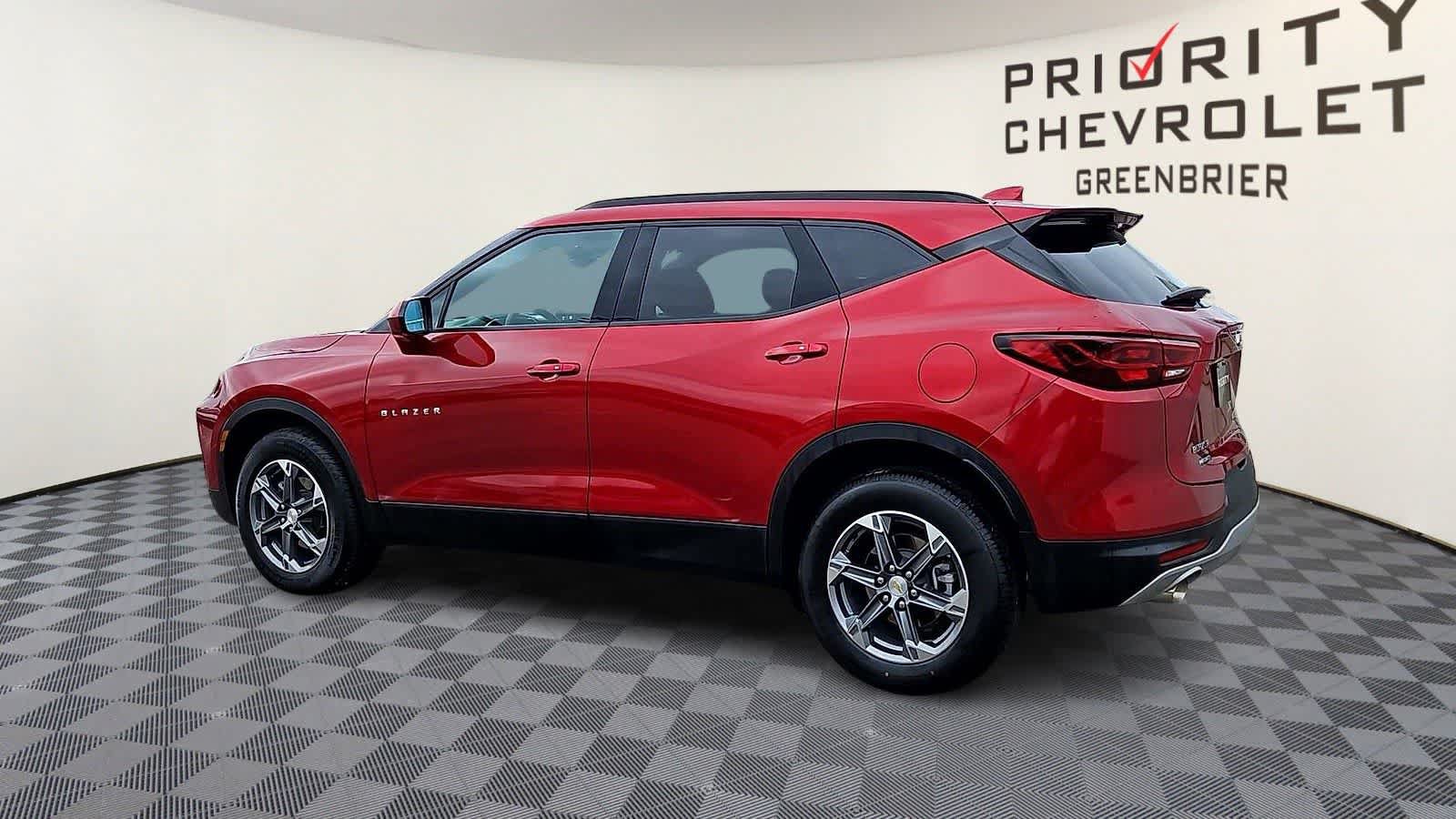 Certified 2023 Chevrolet Blazer LT w/ Convenience Package FWD image 6
