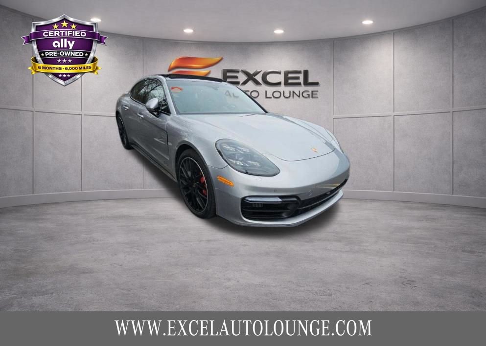 Used 2019 Porsche Panamera GTS image 5