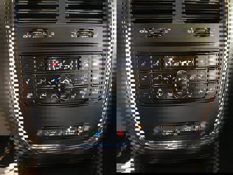 Used 2019 Dodge Grand Caravan GT image 16