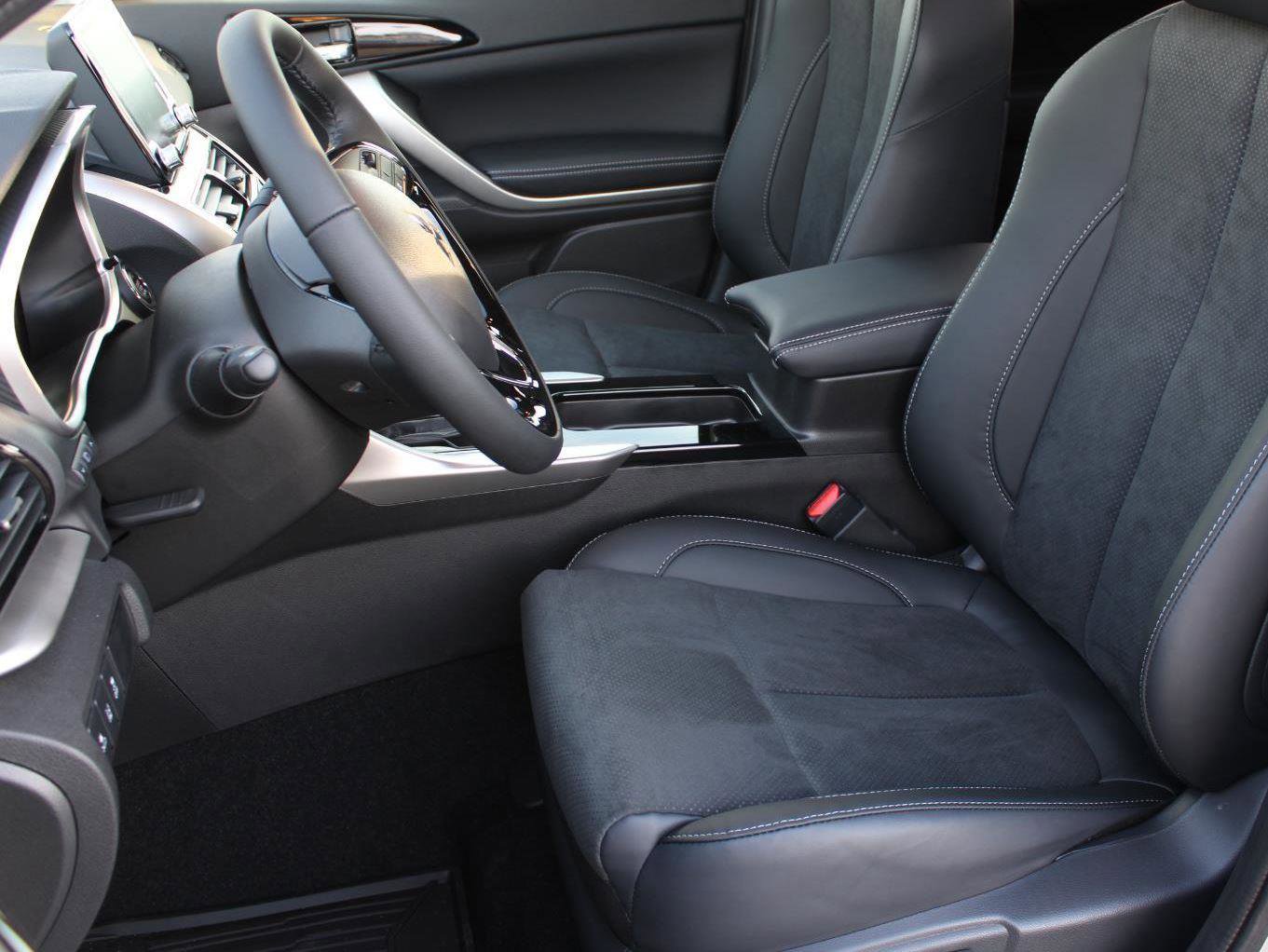 New 2026 Mitsubishi Eclipse Cross SE image 16