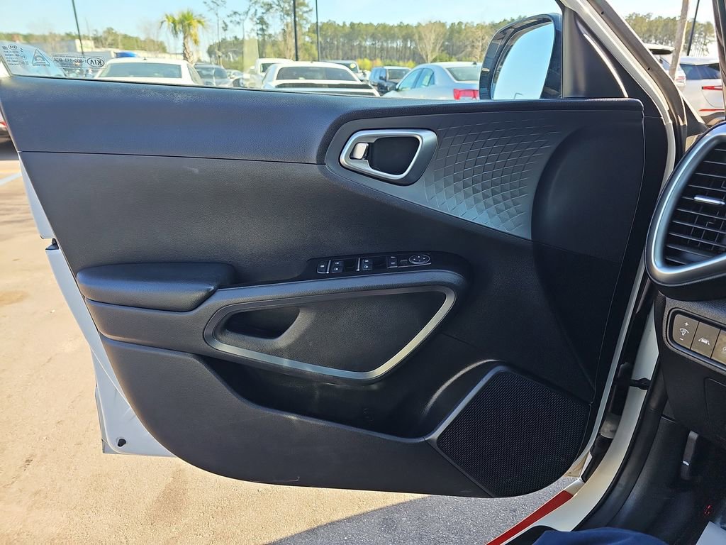 Used 2020 Kia Soul GT-Line image 29