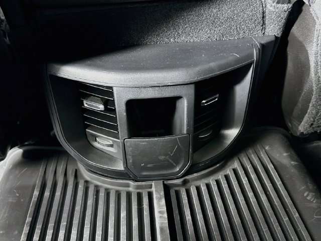 Used 2024 RAM 2500 Tradesman w/ Chrome Appearance Group AWD/4WD image 23