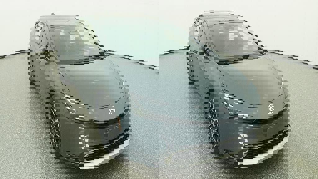 New 2026 Toyota Prius Plug-In Hybrid image 14