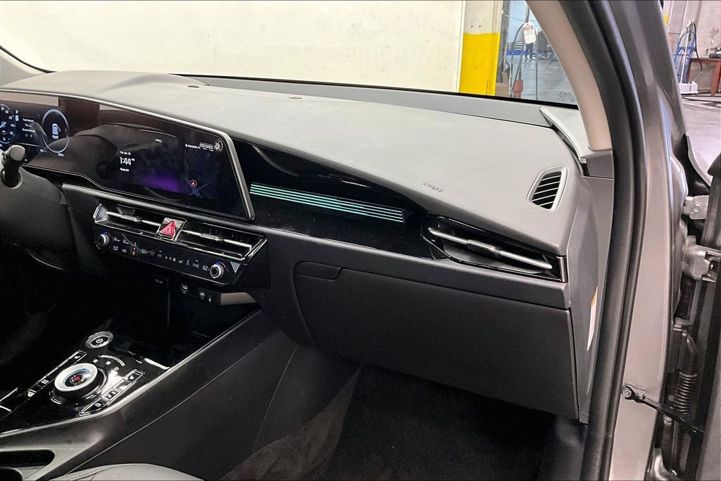 Used 2025 Kia Niro Wind FWD image 15