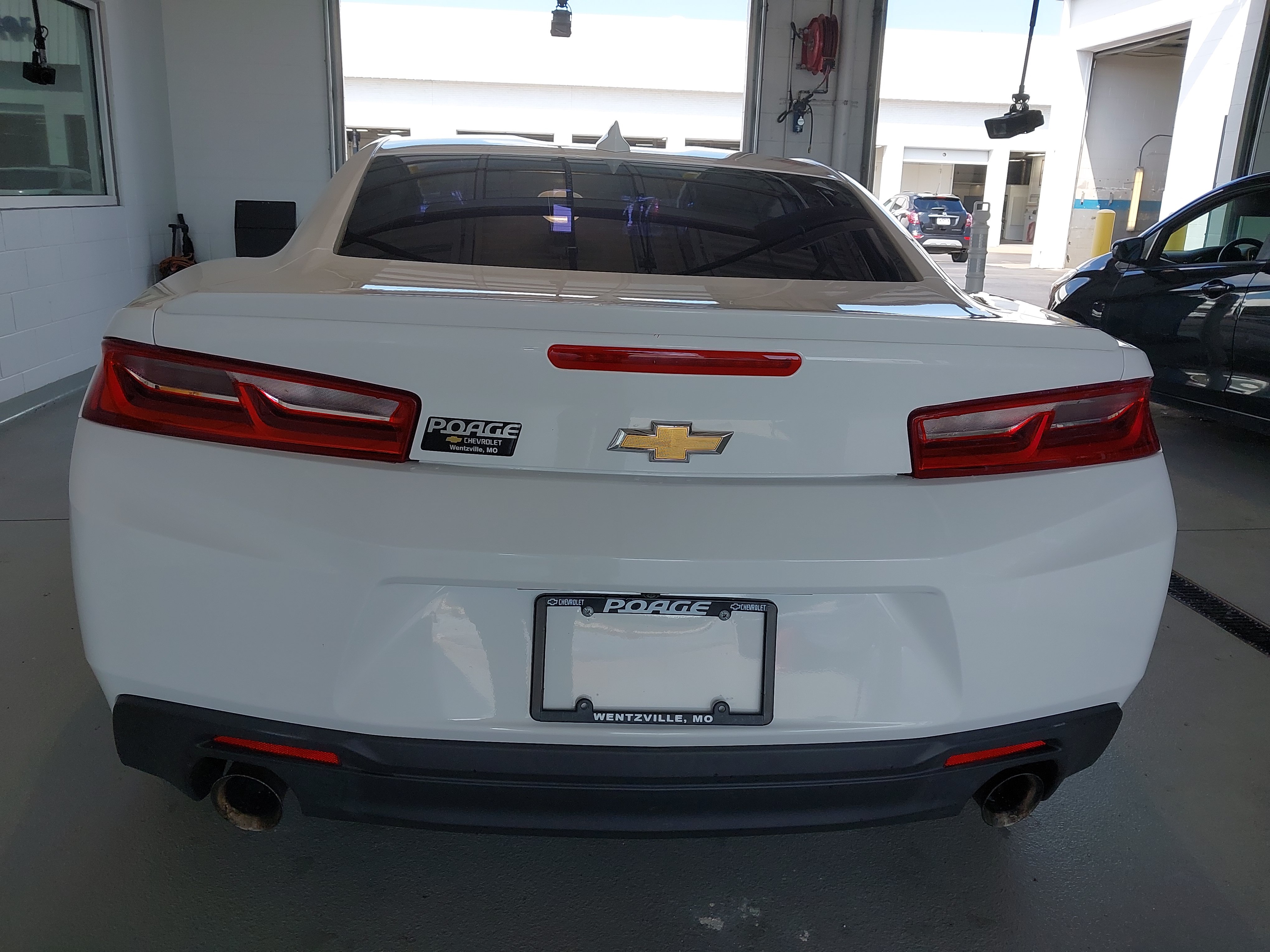 Used 2018 Chevrolet Camaro LT w/ RS Package RWD image 33