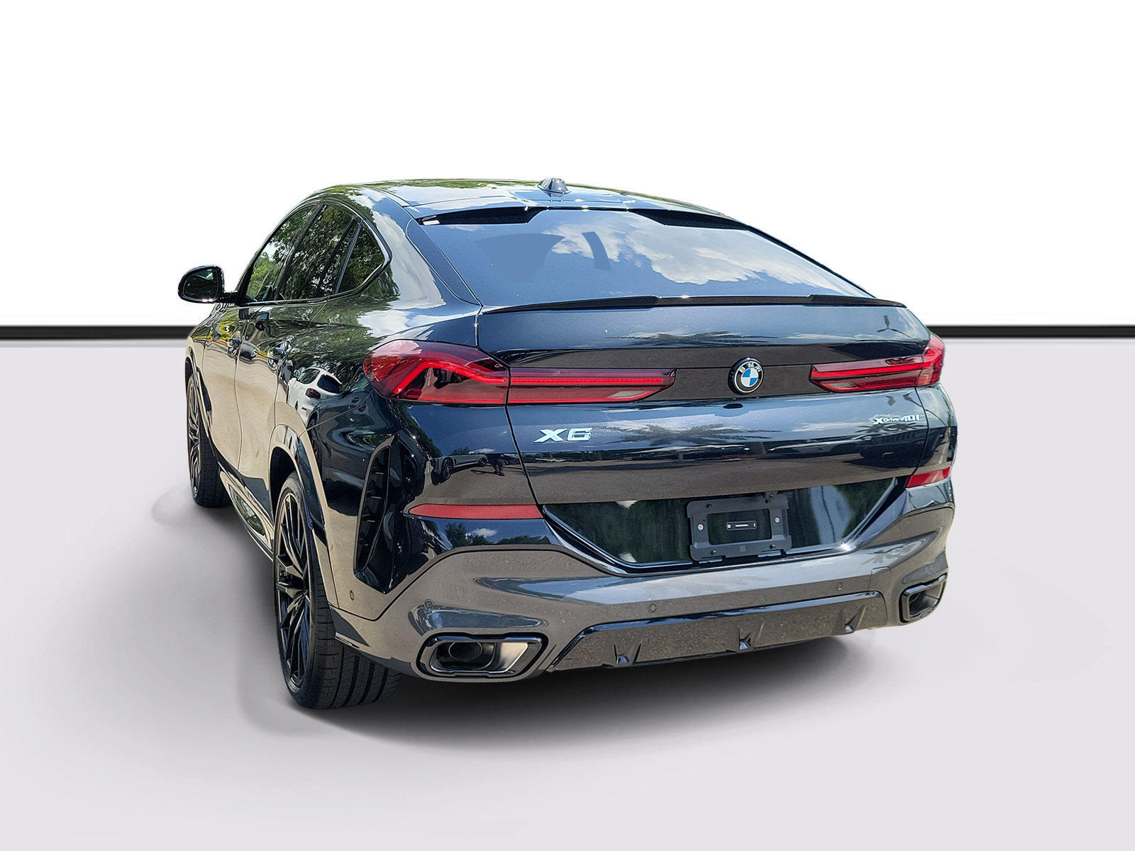 New 2027 BMW X6 xDrive40i w/ Premium Package AWD/4WD image 3