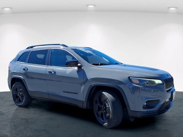 Used 2023 Jeep Cherokee Altitude Lux AWD/4WD image 5