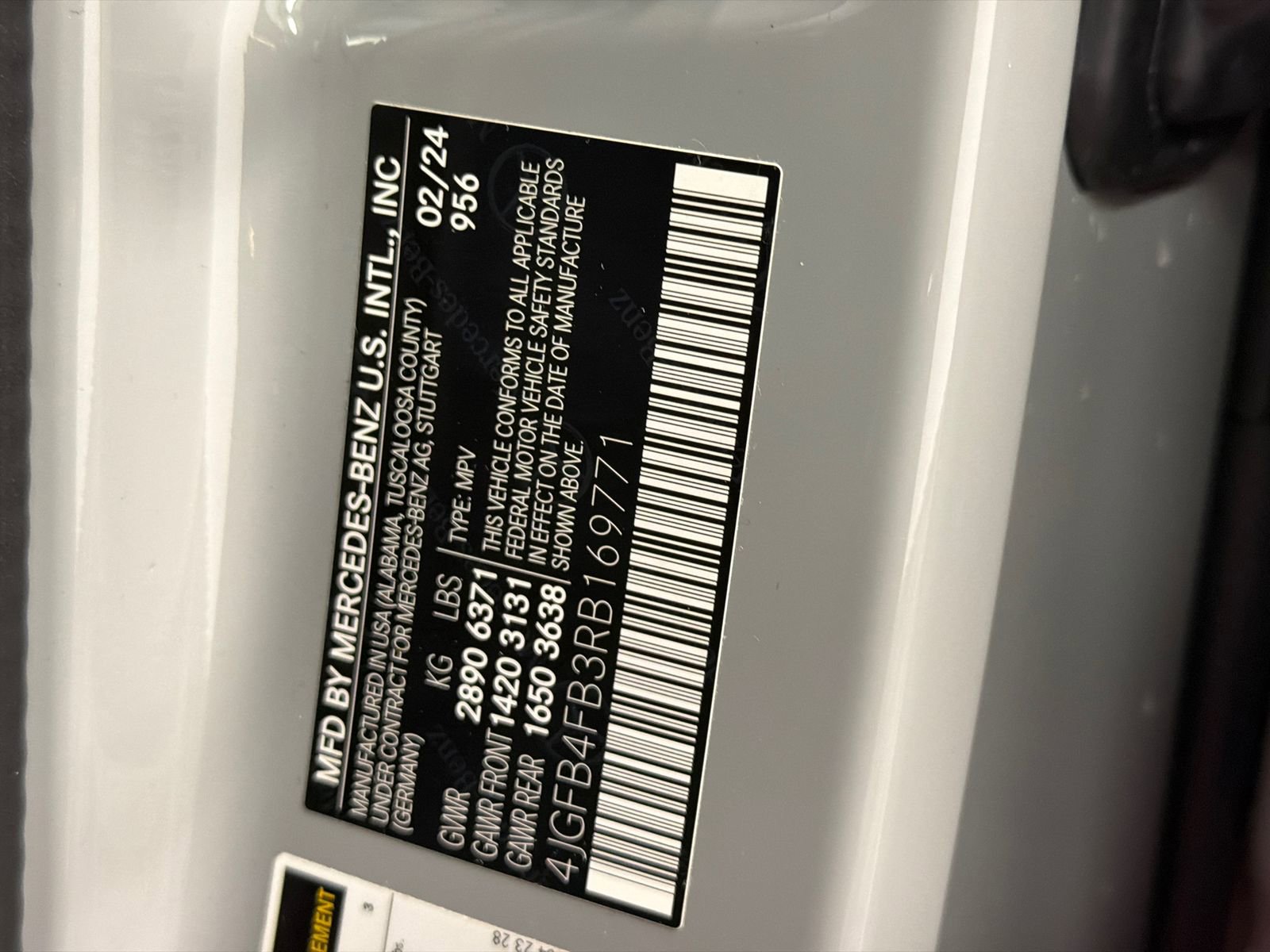 Used 2024 Mercedes-Benz GLE 350 4MATIC image 38