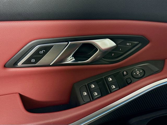 Used 2023 BMW 330i xDrive 330i xDrive w/ Driving Assistance Package image 20