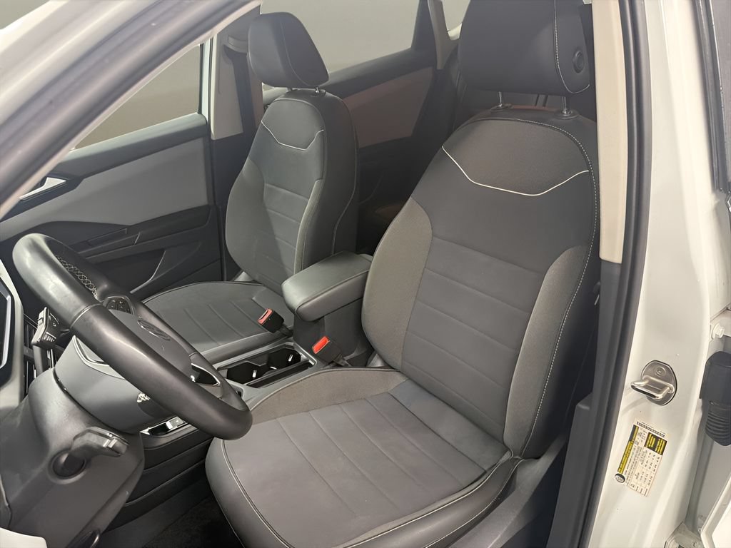 Used 2023 Volkswagen Taos SE AWD/4WD image 15