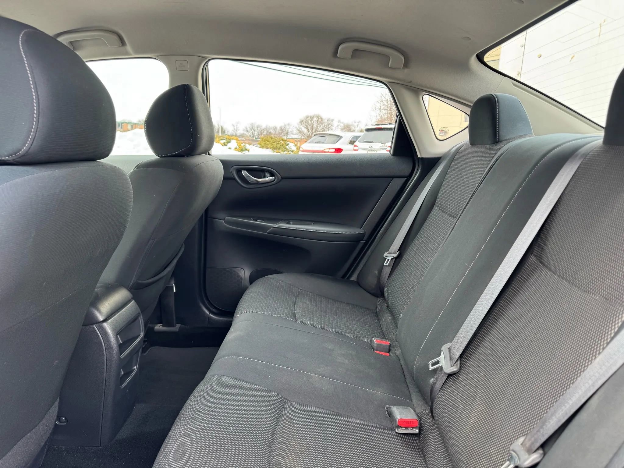 Used 2019 Nissan Sentra S image 33