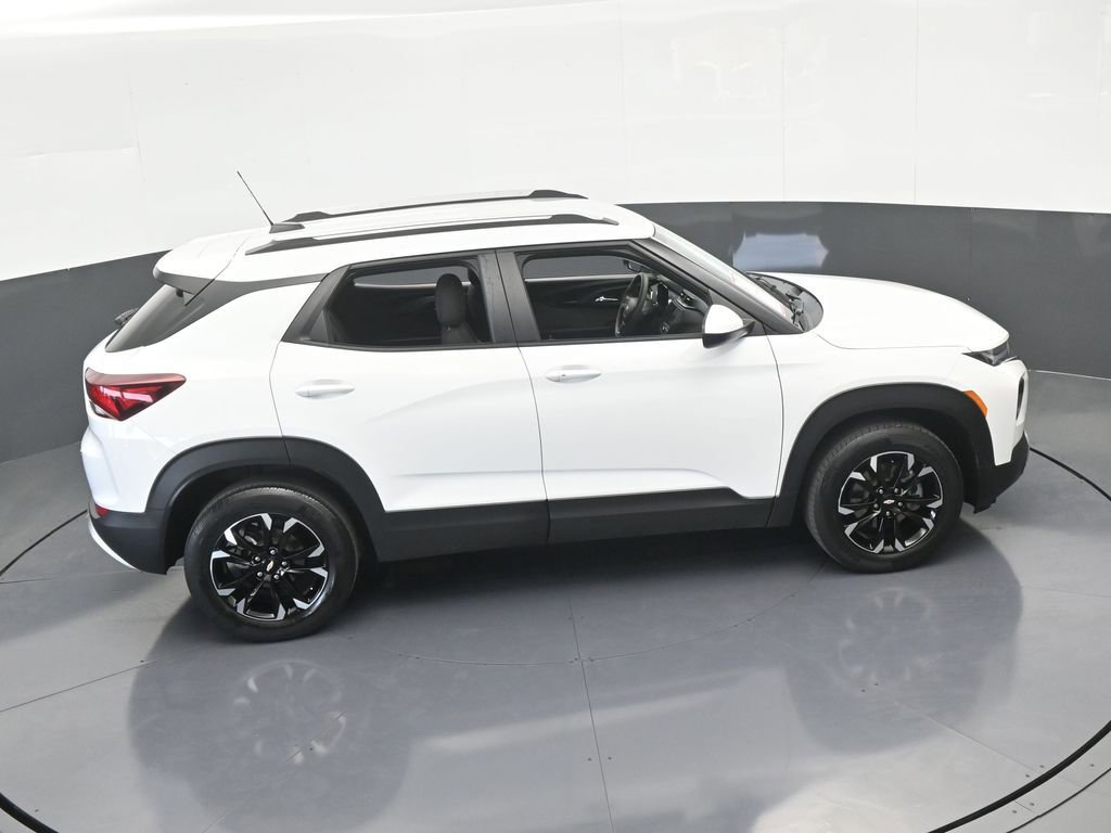 Used 2022 Chevrolet TrailBlazer LT w/ Driver Confidence Package image 45