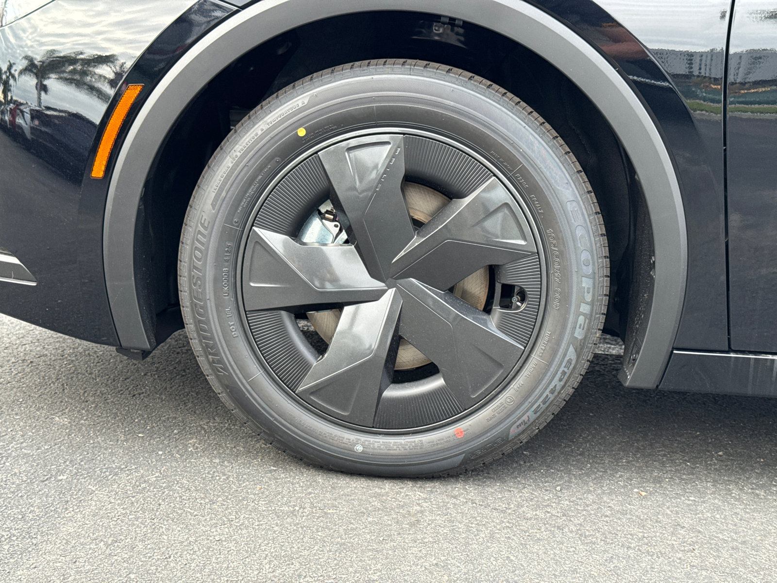 New 2026 Toyota Prius Plug-In Hybrid image 6