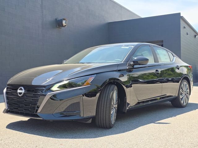 New 2026 Nissan Altima 2.5 SV w/ SV Premium Package FWD image 13