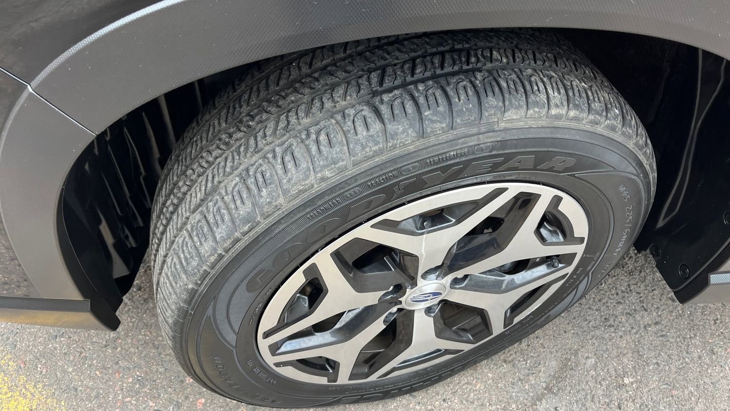 Used 2020 Subaru Forester Premium AWD/4WD image 24